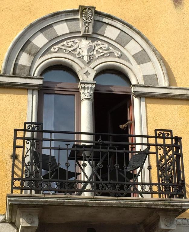 Garda Elite Maison Lägenhet Desenzano del Garda Exteriör bild